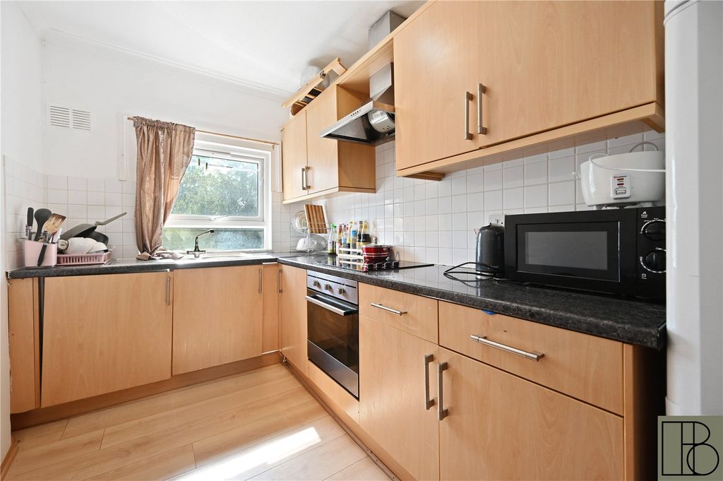 Property photo 2 of 13 Picture No. 09