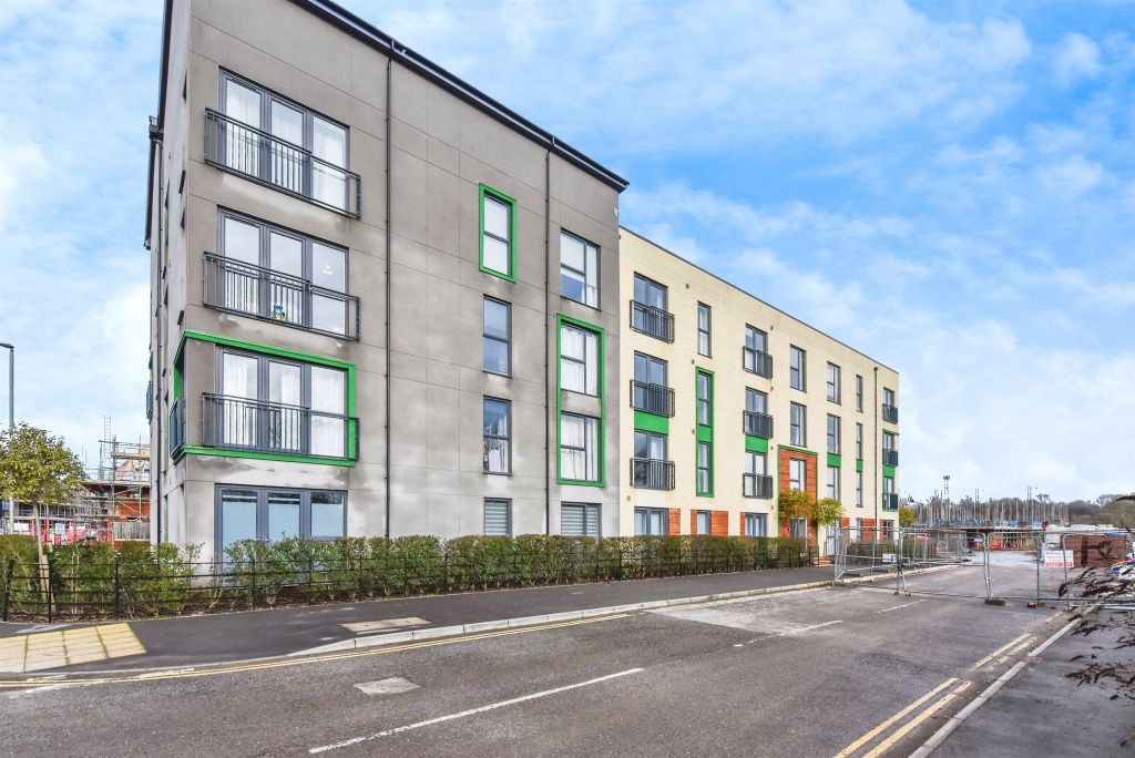 Property photo 1 of 13