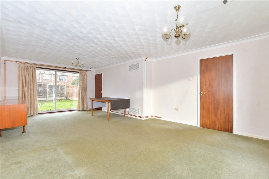 Property photo 2 of 10 Lounge/Diner