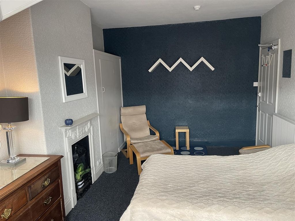 Property photo 3 of 14 Image004.Jpg