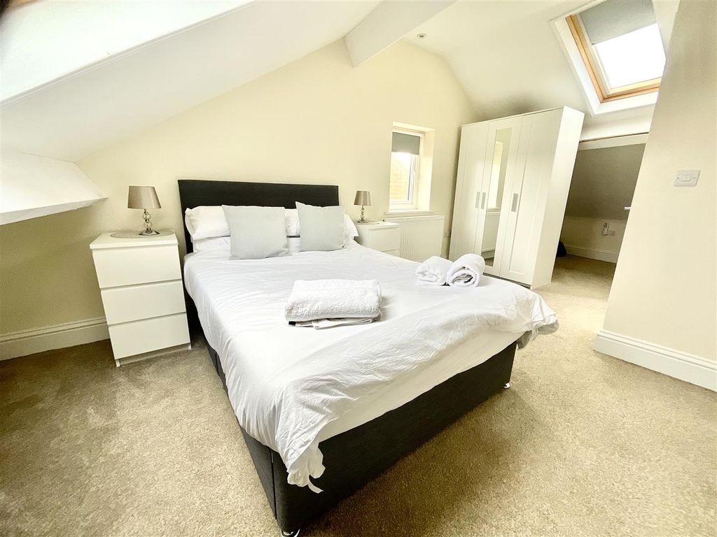 Property photo 3 of 15 C1E6Ea5E-58C1-45Aa-9616-Cbb02F5C6977.Jpeg