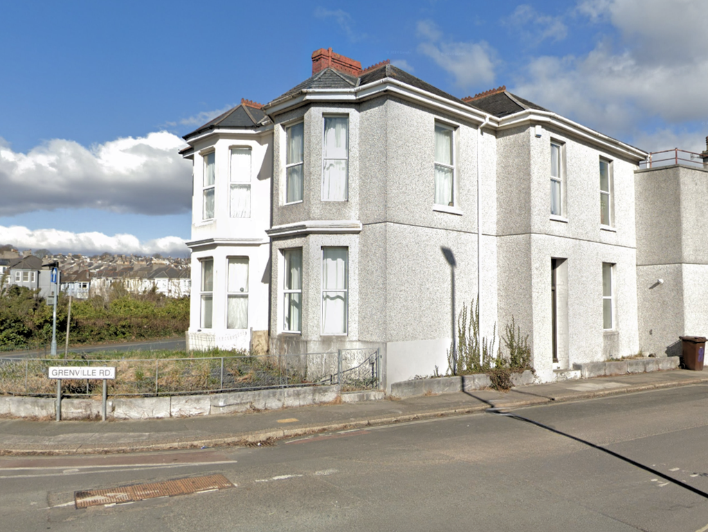 Property photo 3 of 13