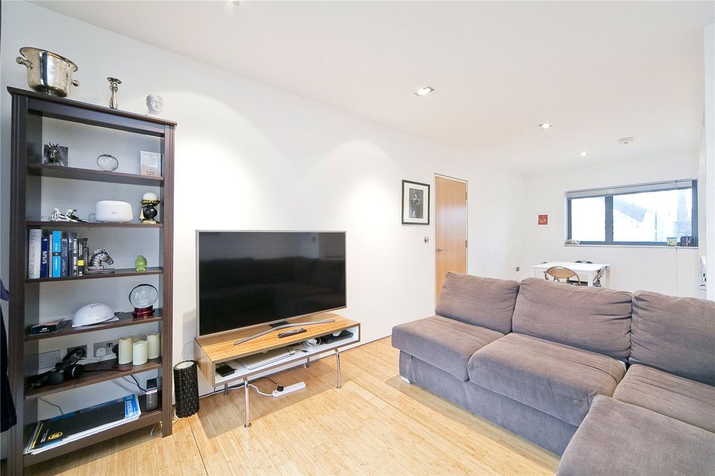 Property photo 3 of 11 Open Plan Living