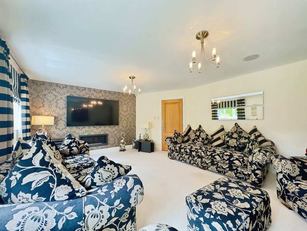 Additional image 4 of 5 bed detached house for saleEdge Hill, Ponteland, Newcastle Upon Tyne NE20