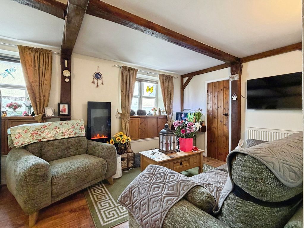 Property photo 3 of 16