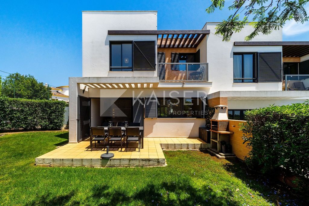 Property photo 1 of 24 3-Bedroom Corner Townhouse With Sea Views In Gated Condominium