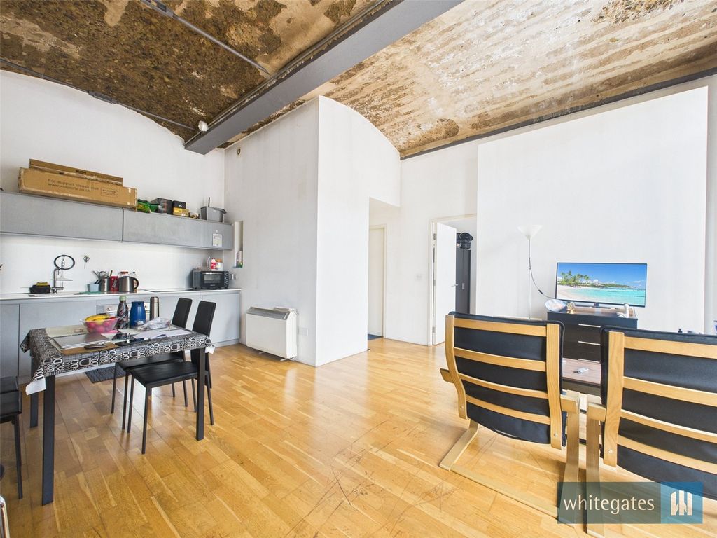 Property photo 3 of 8 Picture No. 07