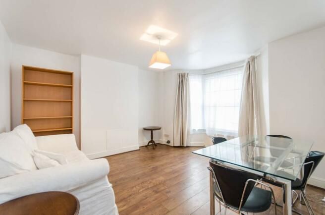 Property photo 1 of 10 1 Bedroom Maisonette For Rent