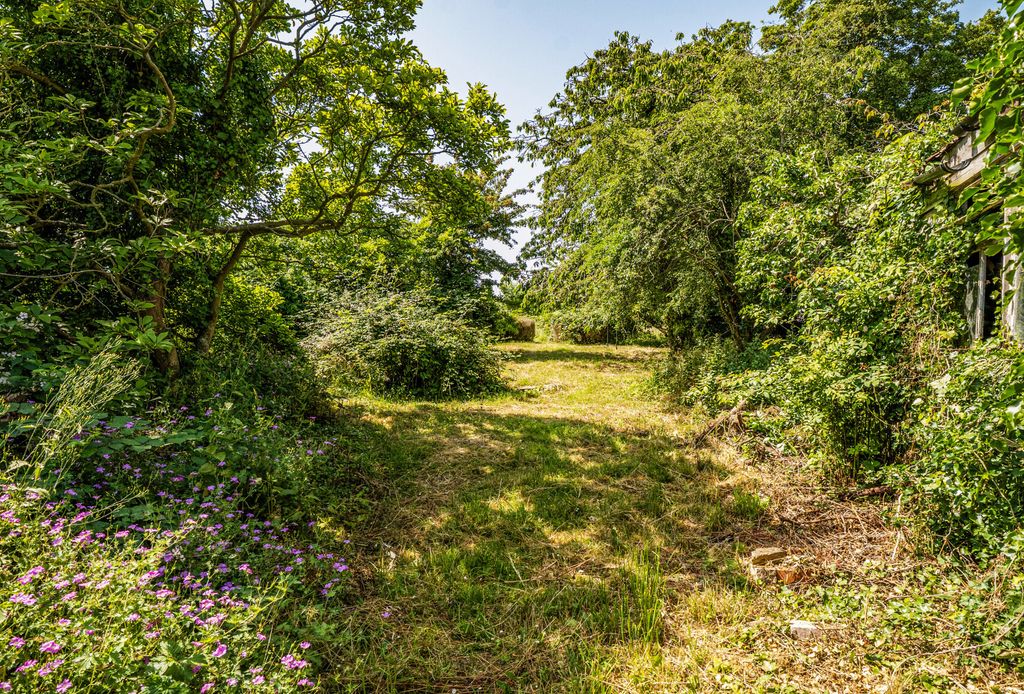 Property photo 3 of 22 1468948-17-6A3Bc4...