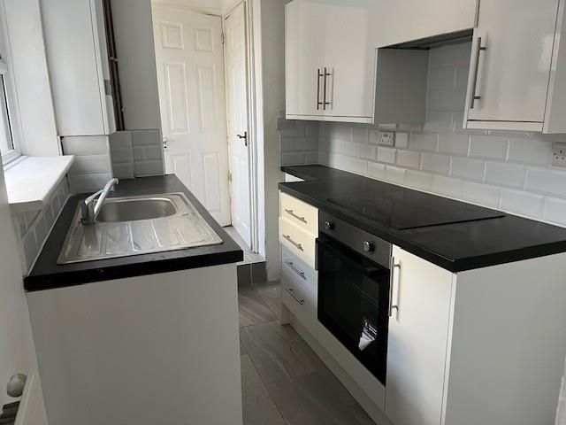 Property photo 2 of 9 5 Rail 1.Jpg