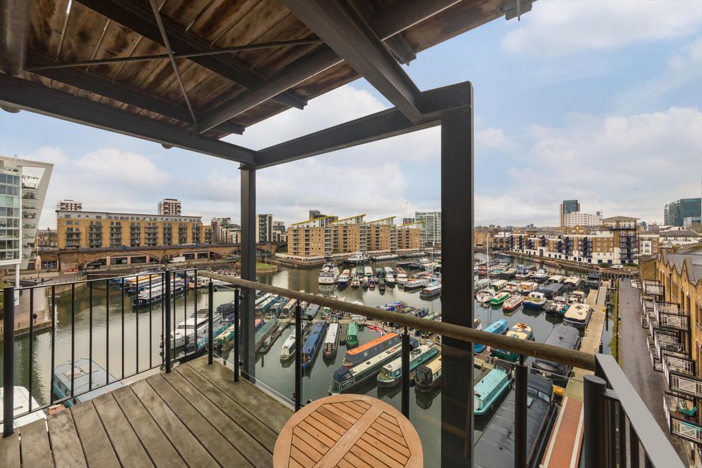 Property photo 1 of 11 Image