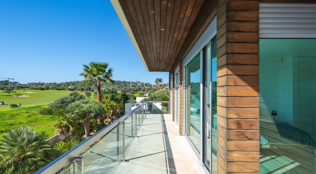 Property photo 2 of 30