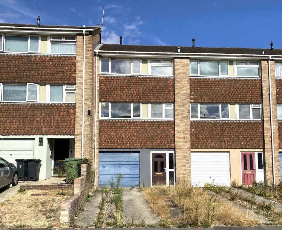 Property photo 1 of 1