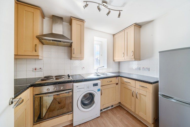Property photo 3 of 13
