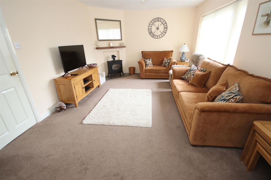 Property photo 2 of 15 Img_6652.Jpg