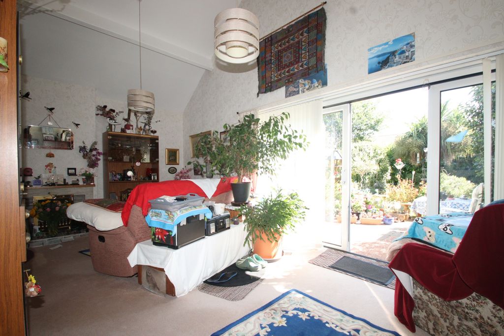 Property photo 3 of 24 Photo 29