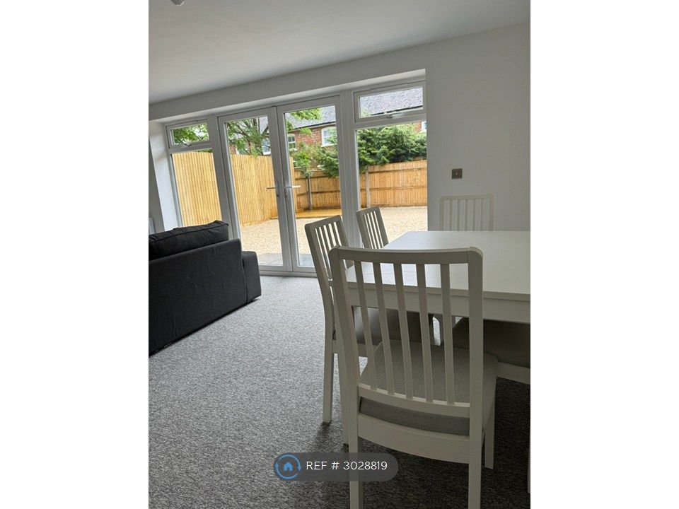 Property photo 2 of 14 Lounge &amp; Dinning Room