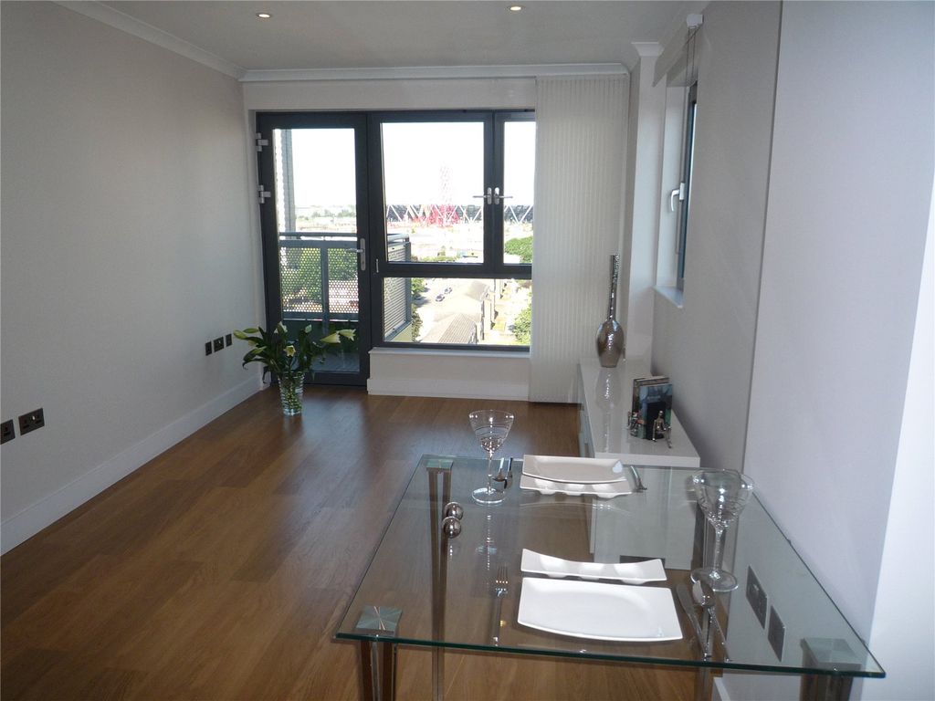 Property photo 2 of 7 Picture No. 06