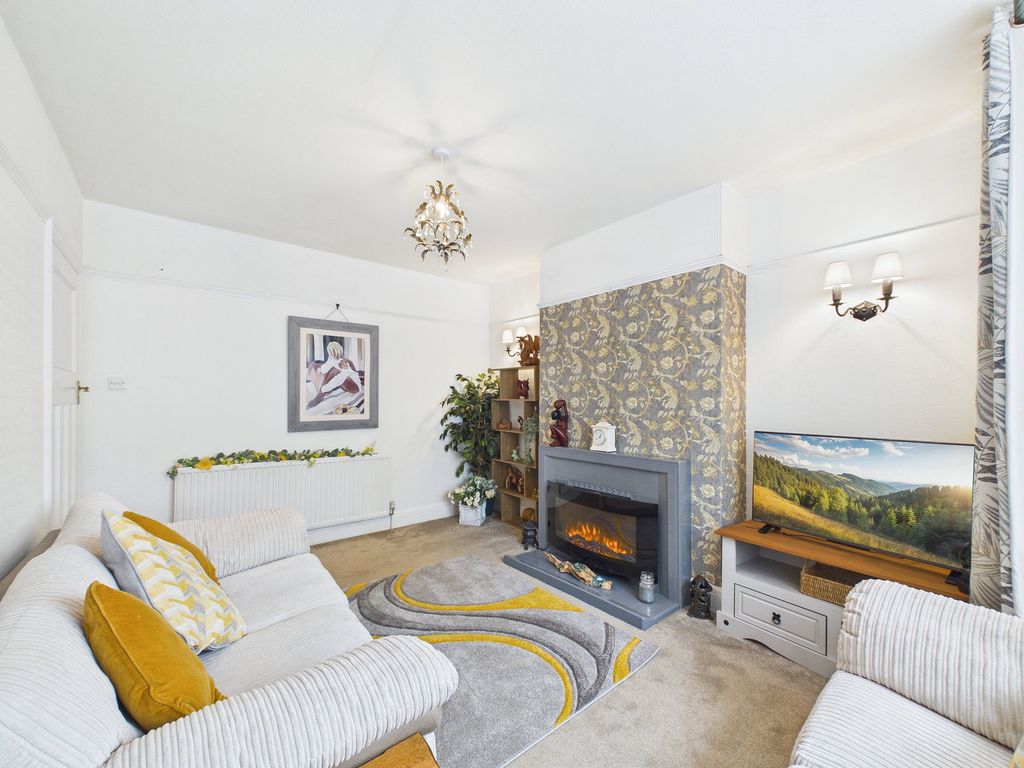 Property photo 3 of 29