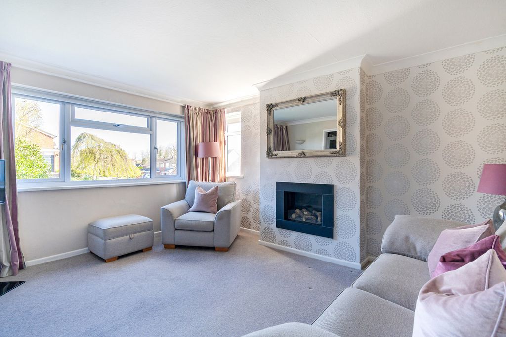 Property photo 3 of 30