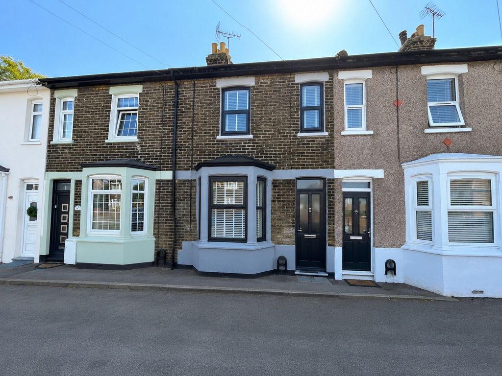 Property photo 1 of 12