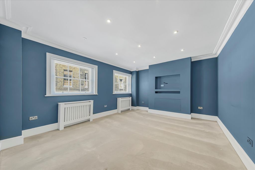 Property photo 2 of 15 Image