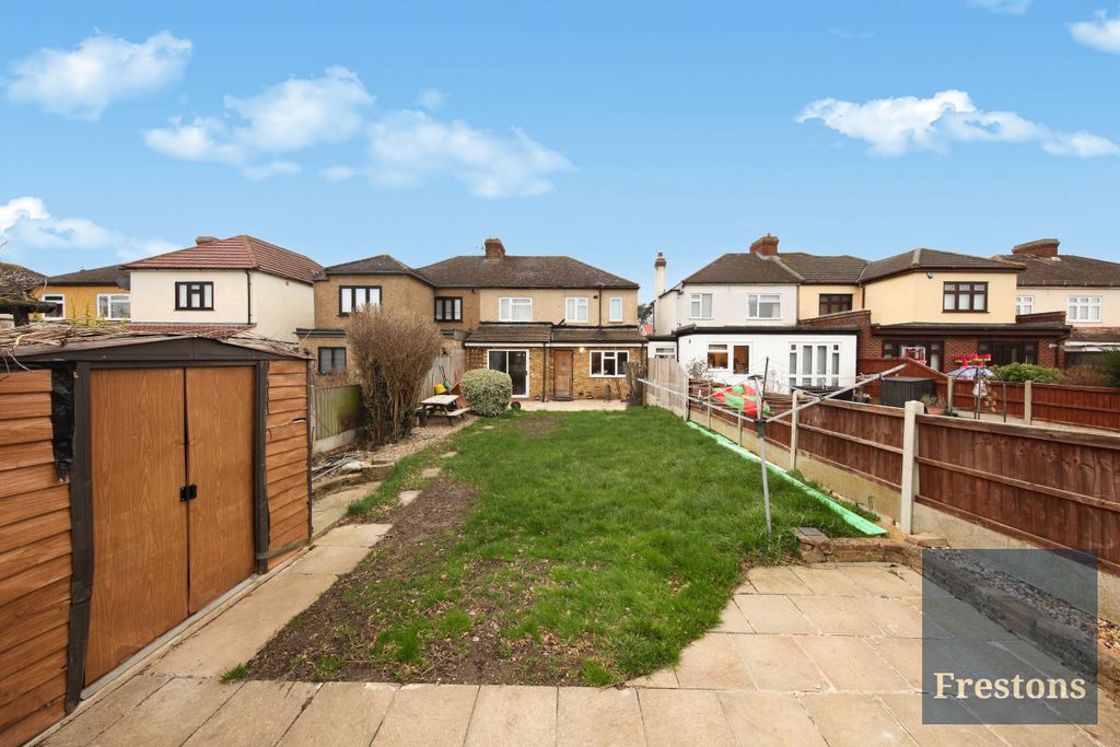 Property photo 2 of 15