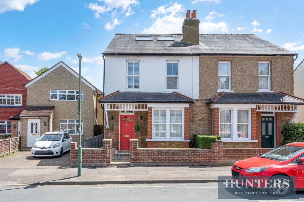 Property photo 1 of 17 Lindsay Road, 32- (17).Jpg
