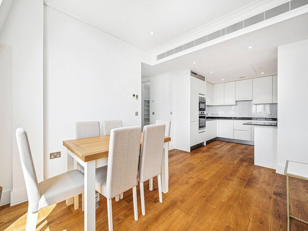 Property photo 3 of 11 Princes House