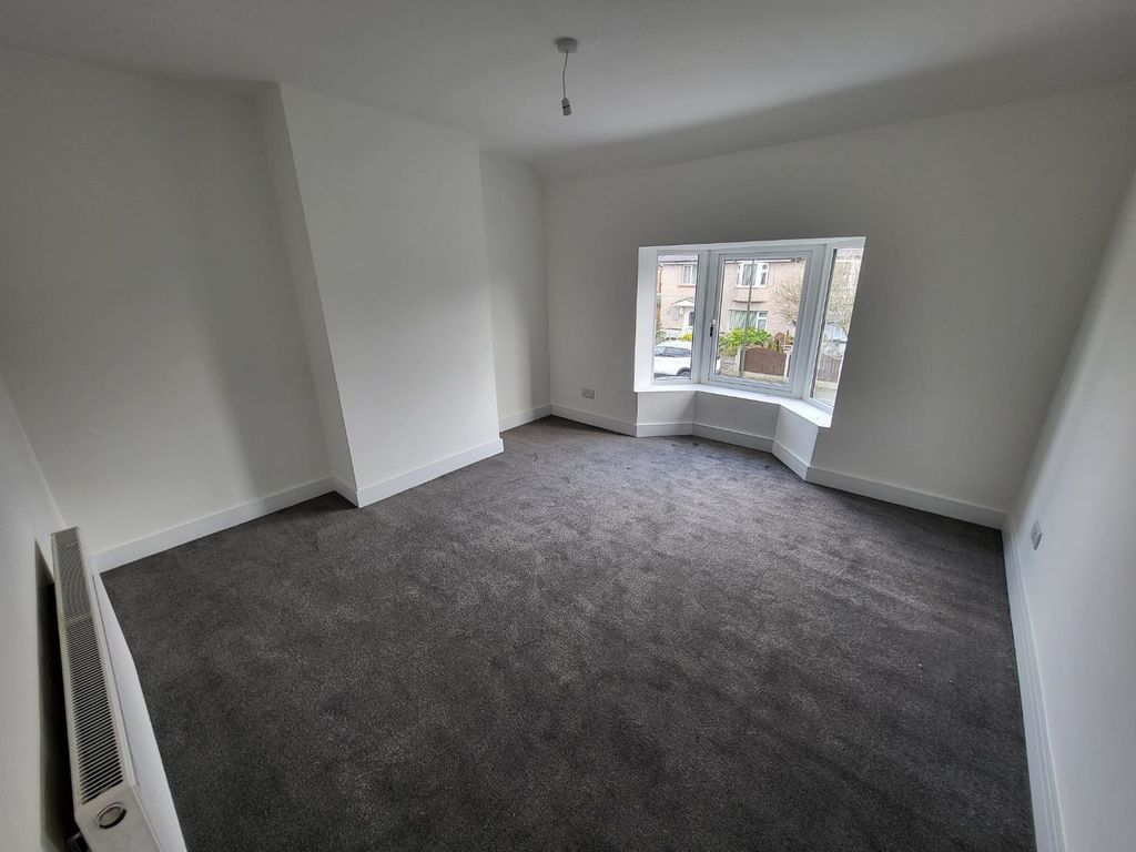 Property photo 3 of 7 5031132