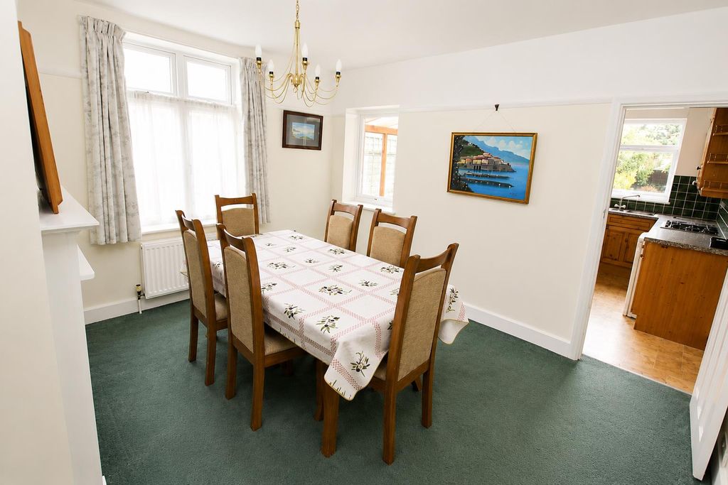 Property photo 3 of 12 Dining Room