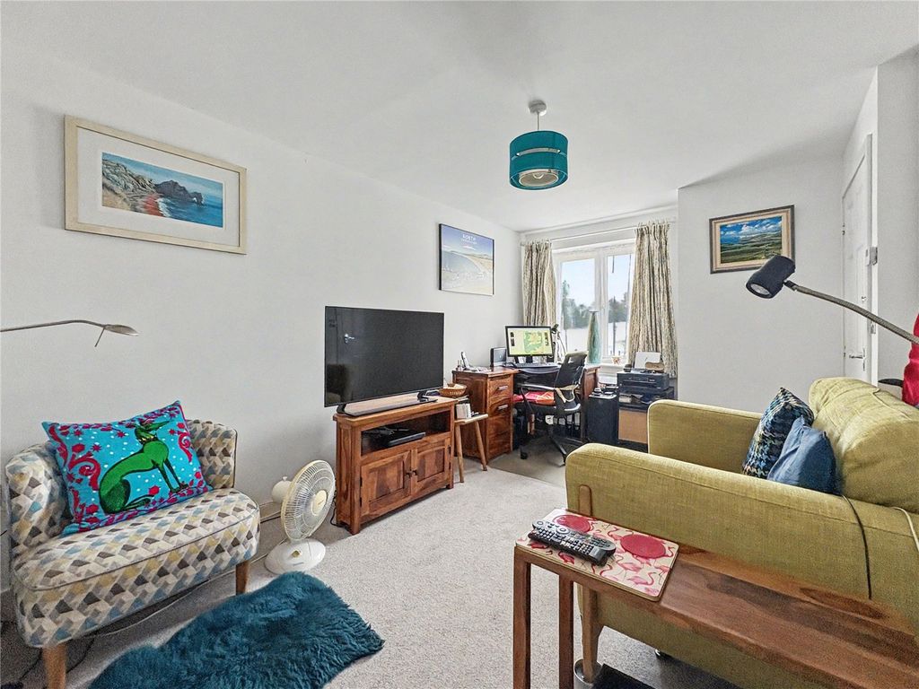 Property photo 2 of 12 Picture No. 06