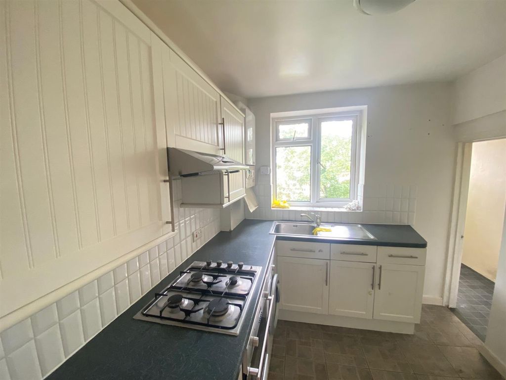 Property photo 3 of 8 Img_1627.Jpg