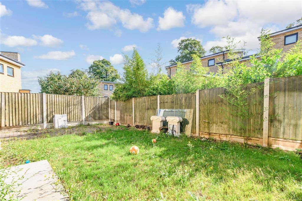 Property photo 2 of 10 Rear Garden