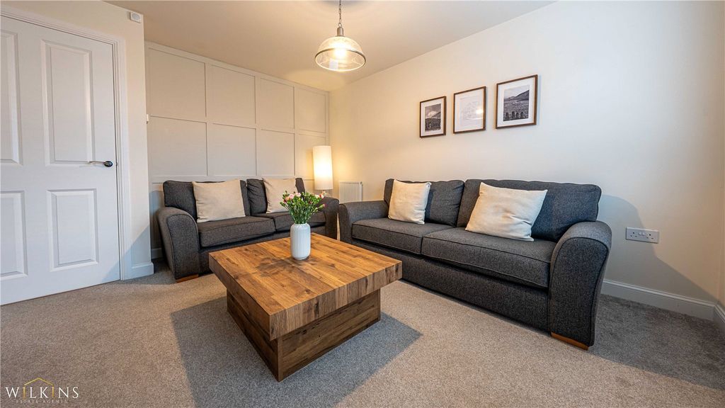 Property photo 3 of 25 Picture No. 07