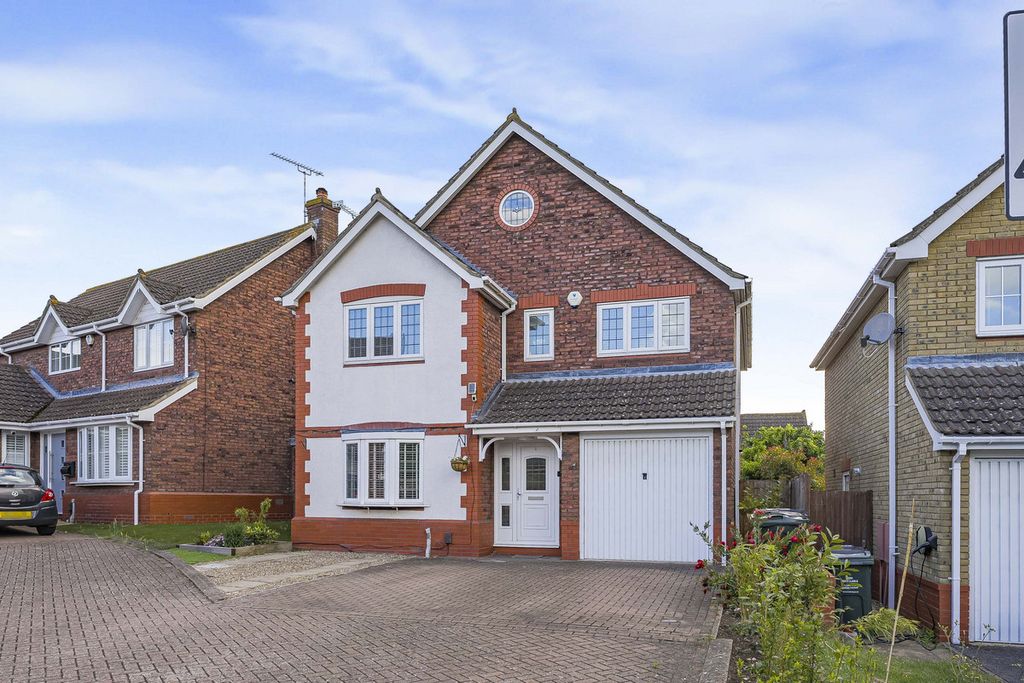 Property photo 1 of 43