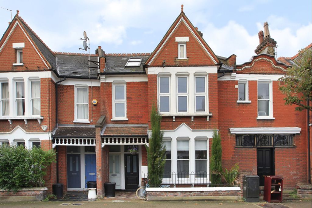 Property photo 3 of 16
