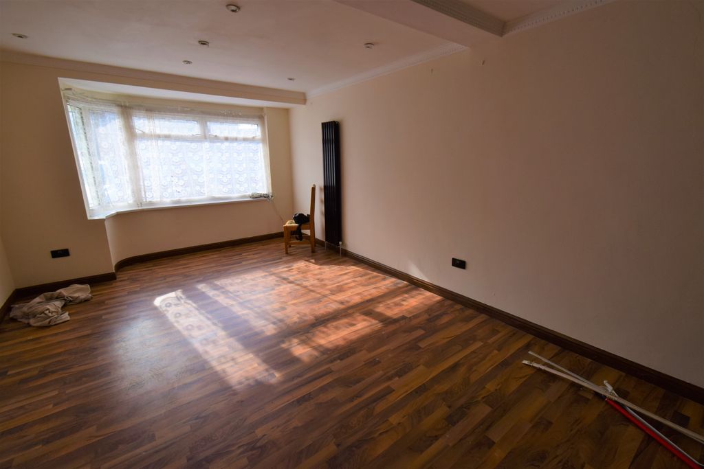 Property photo 2 of 11 Living Room View