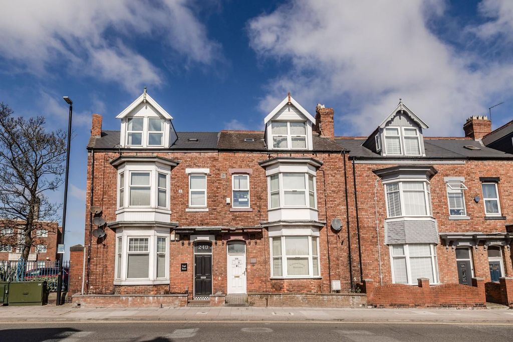 Property photo 1 of 7 Front Exterior View.Jpg