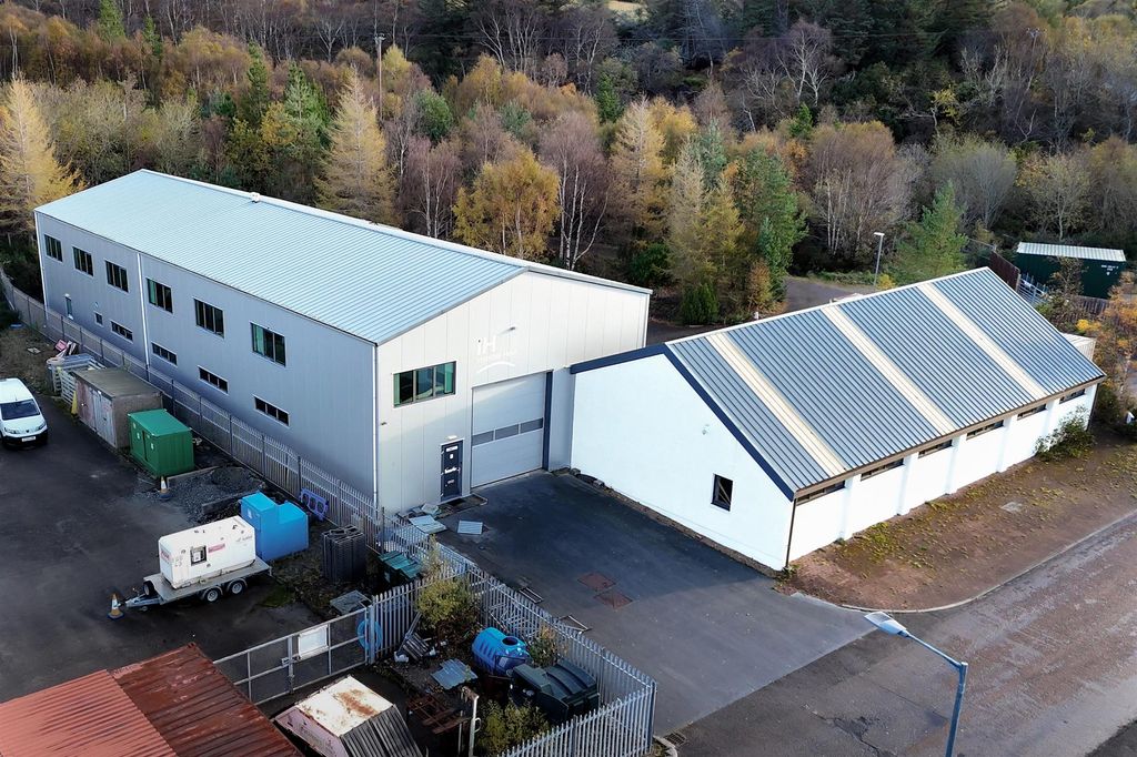 Property photo 1 of 28 Photo 0