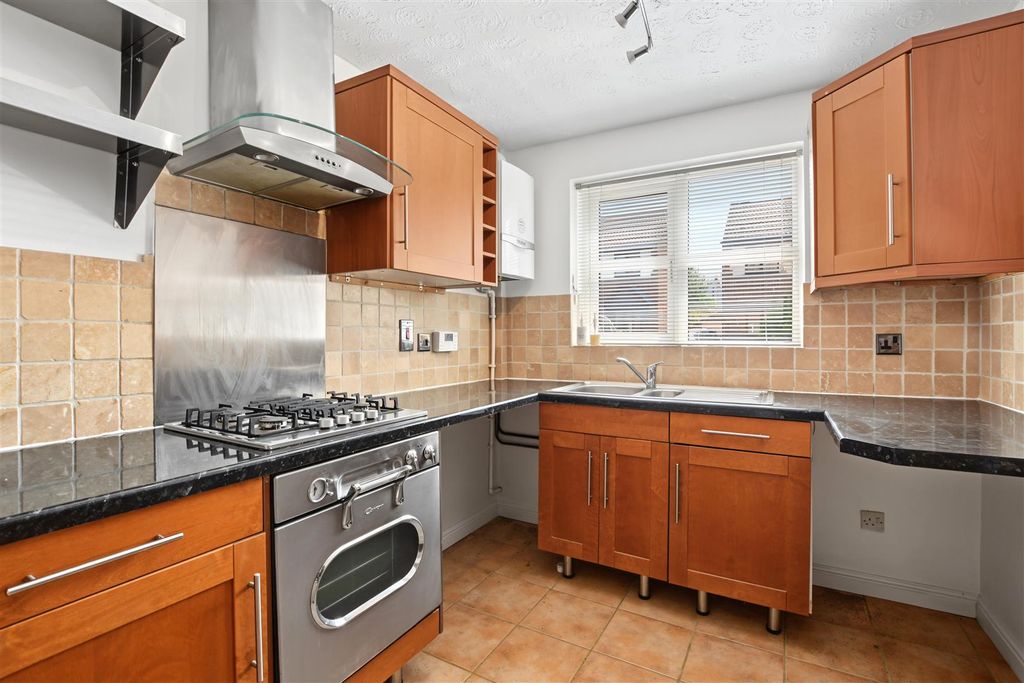 Property photo 2 of 19 Kitchen_1.Jpeg