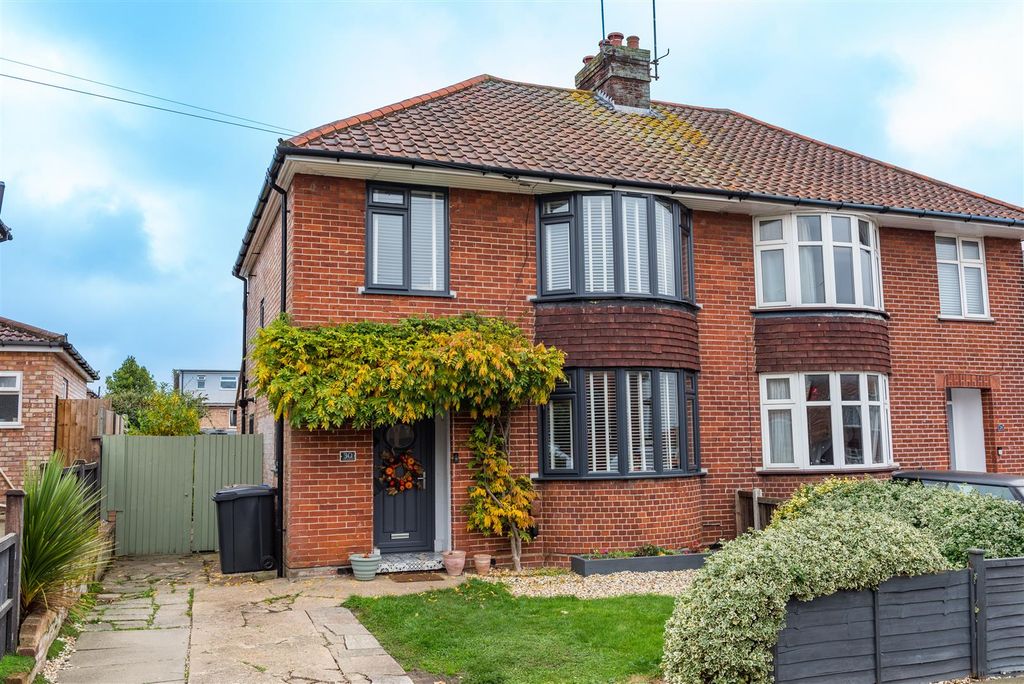 Property photo 1 of 24 No30_55.Jpg