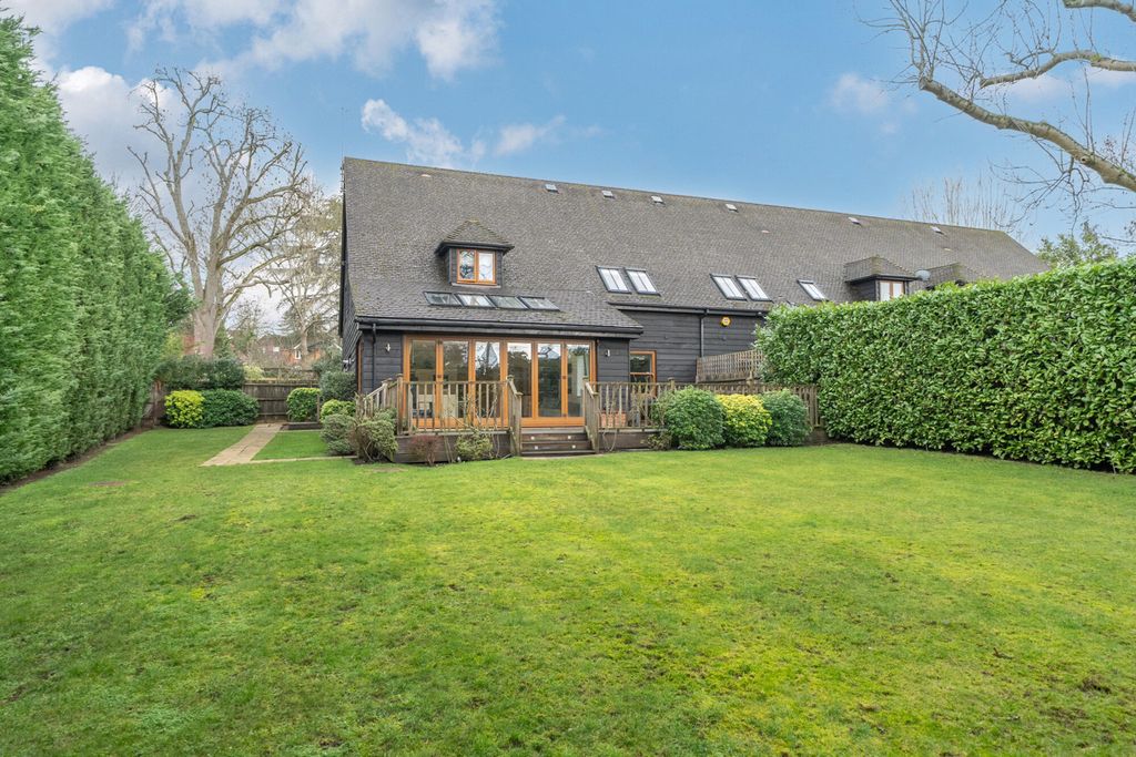 Property photo 1 of 25 1402602-3-69738F1...