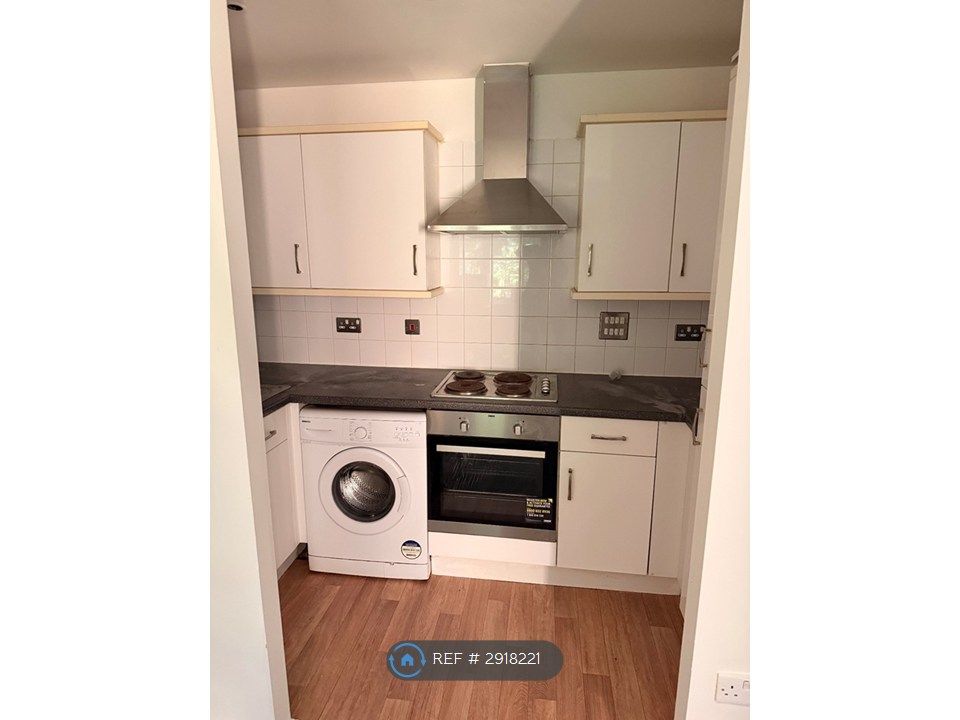 Property photo 1 of 5