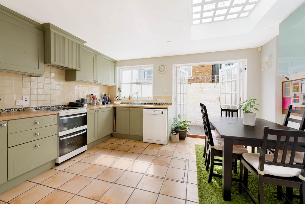 Property photo 3 of 10 Awinship-6507-05-High