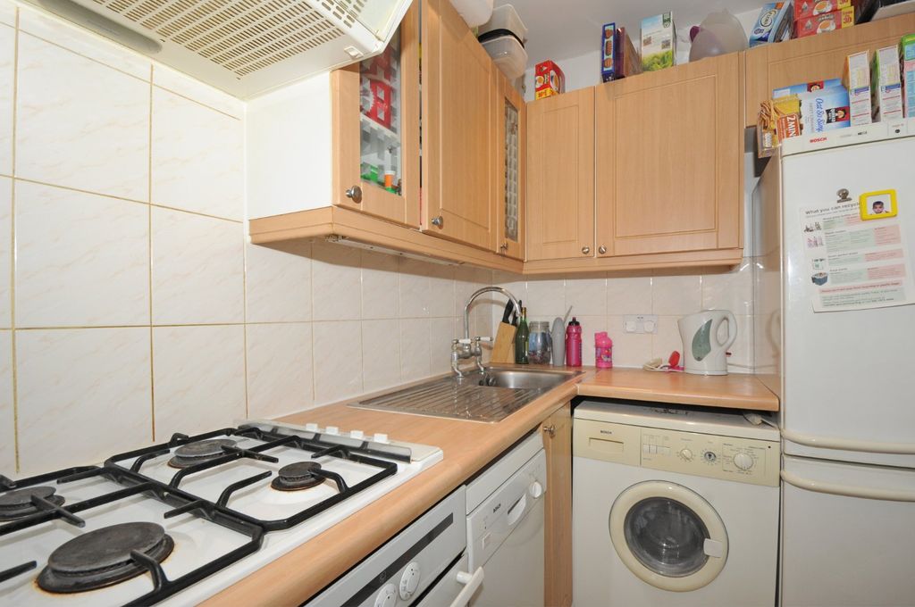 Property photo 3 of 5 Picture No. 04