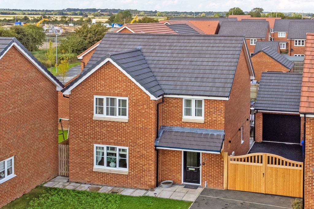 Property photo 1 of 18 Frontaspecta
