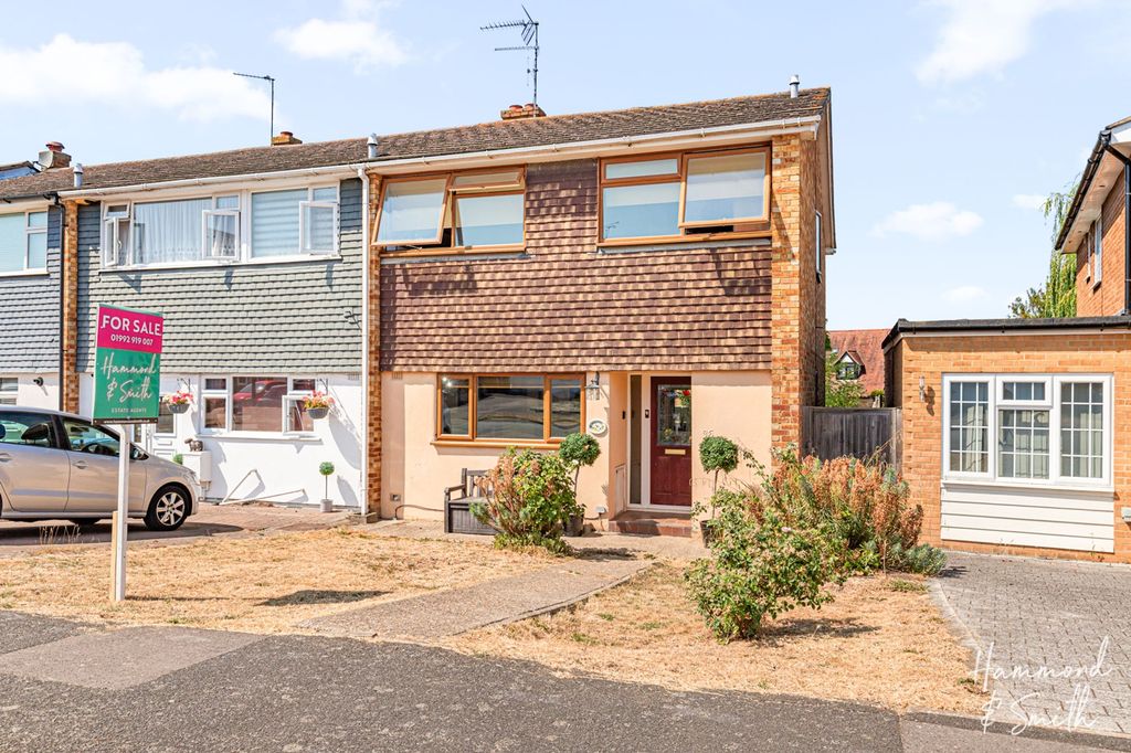 Property photo 1 of 18