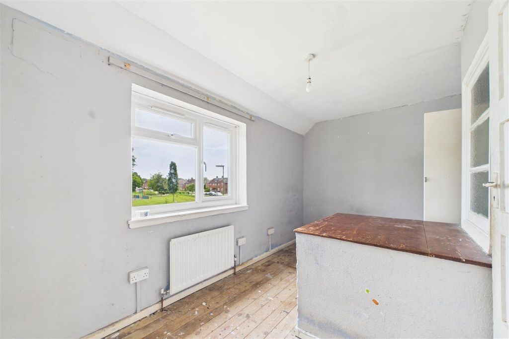 Property photo 3 of 19 Cam01894G0-Pr0301-Still003.Jpg