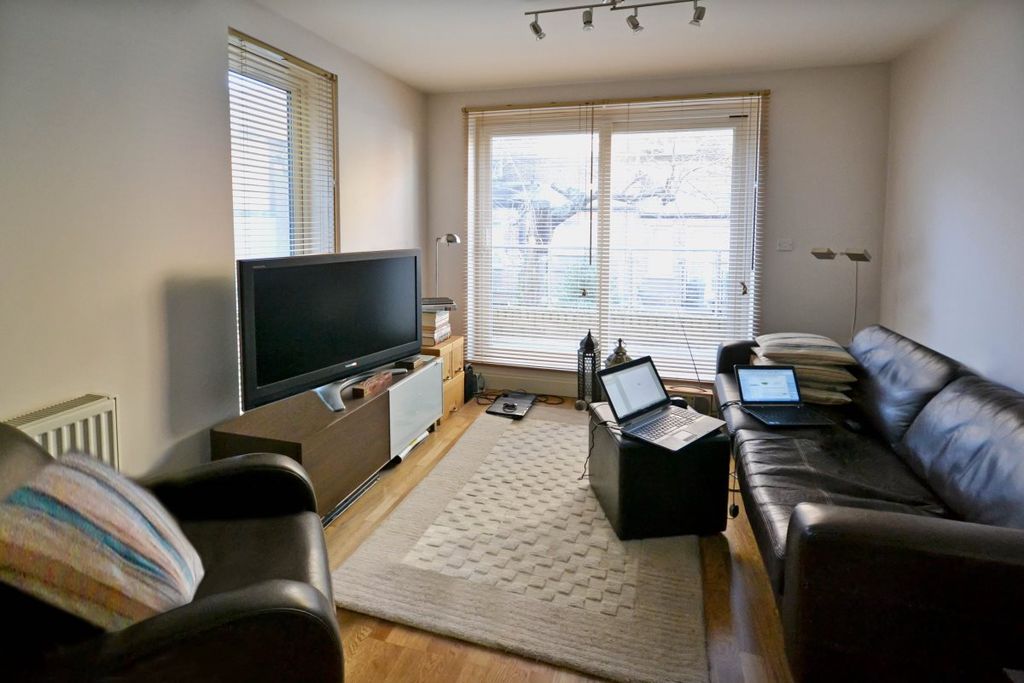 Property photo 3 of 7